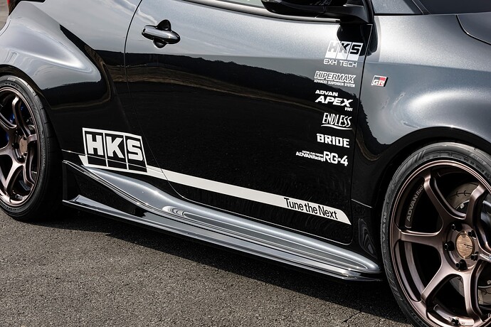 GR Yaris HKS 7