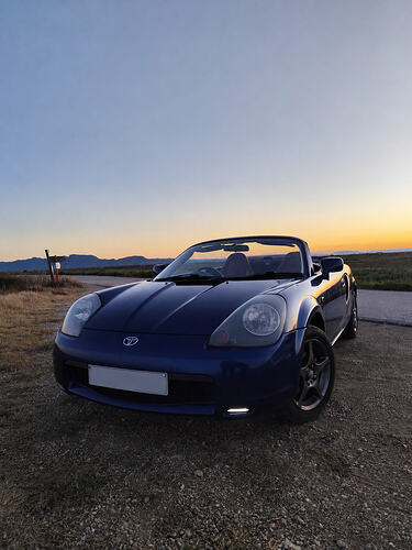 Toyota MR2 Spyder (Tardis)